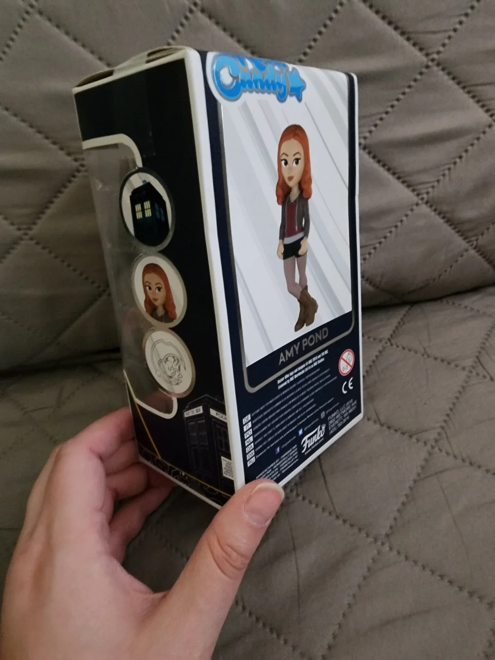 Doctor Who Amy Pond Vinyl Figure - Rock Candy - Picture 2 of 4